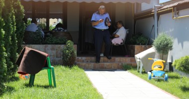 EMOȚIONANT! Fetița Larei Șaban a fost luată de la bunică (FOTO) - 2
