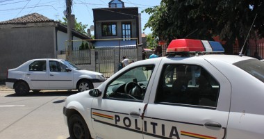 Stire din Eveniment : Fetița Larei Șaban, recuperată de polițiști și trimisă în Turcia