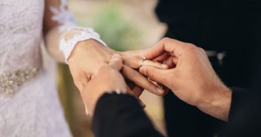 Căsătoriile și divorțurile sunt mai puține