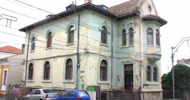 Când vor scăpa de la pieire clădirile istorice ale Constanței - 4