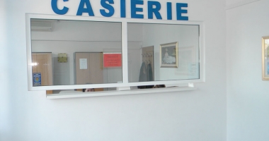 Stire din Social : RAJA. Iată programul casieriilor în minivacanța de 1 Mai