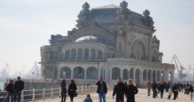 Stire din Politică-Administrație : Consolidarea Cazinoului, aprobată de Guvern
