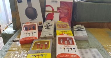 Stire din Eveniment : Căști audio confiscate de polițiști