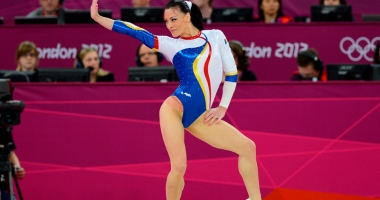 Stire din Sport : Cătălina Ponor la Campionatul European, Larisa Iordache - nu!