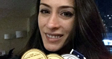 Stire din Sport : Cătălina Ponor s-a retras din activitate cu două medalii de aur