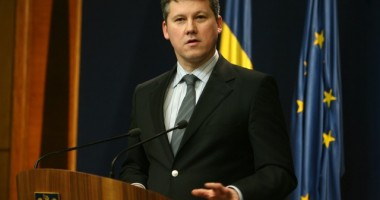 Stire din Politică-Administrație : Ce spune Predoiu despre tensiunile din USL