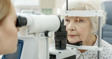 Stire din Sănătate : Cataracta sau glaucomul vă pot afecta considerabil vederea
