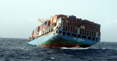 Stire din Economie : Câte containere ajung pe fundul mărilor și oceanelor?