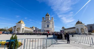 Stire din Cultură-Educație : Ultima zi în care se mai poate vizita Catedrala Naţională. De vineri se închide pentru continuarea lucrărilor