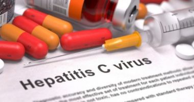 Stire din Social : Bolnavii de hepatită C, cu sufletul la gură! "Au existat perioade de pauză în asigurarea tratamentului"