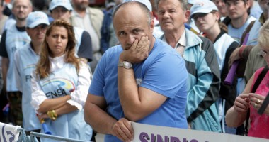 Stire din Economie : Câte parale fac sindicatele din România?