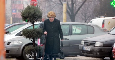 Câți pensionari îi revin unui salariat