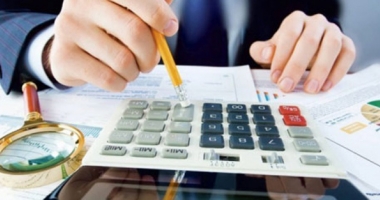 Stire din Economie : Cât ne costă reintroducerea impozitului pe venitul global?
