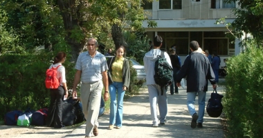 Chirie sau cămin studențesc? Prețuri la început de an universitar - 2