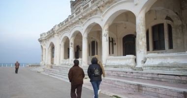 Un "schelet" pe malul mării. Cazinoul, "reabilitat" doar cu vorbe și hârtii - 9