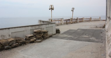 RUȘINOS / Cazinoul, umilit în fața a sute de mii de turiști și constănțeni | GALERIE FOTO - 6