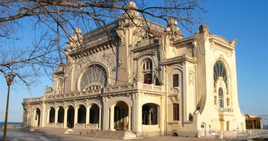 Stire din Social : Vreme închisă și ploi, în week-end, la Constanța