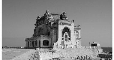 Stire din Cultură-Educație : Concurs de fotografie "Iubesc Cazinoul"