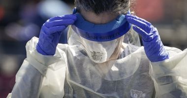 Stire din Actualitate : Nou record la nivel global. SUA au înregistrat 1,35 milioane de cazuri de Covid într-o singură zi