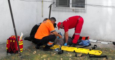 SCENE DE GROAZĂ LA CONSTANȚA! Tânără în depresie, căzută de la etaj