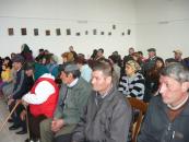 Stire din Politică-Administrație : Sătenii din Lanurile au reclamat prefectului că polițiștii din localitate nu-și fac meseria