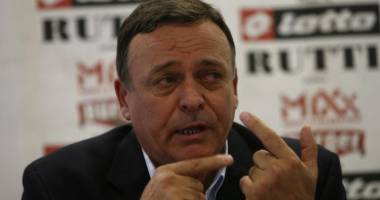 Stire din Sport : Fostul șef al CCA Gheorghe Constantin a fost eliberat condiționat