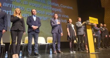 La Congresul "AUR pentru România", de la Constanța, prezentați candidații la alegerile parlamentare - 3