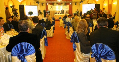 Stire din Economie : În această seară se lansează "Topul societăților comerciale din județul Constanța pe anul 2011"!