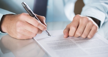 Stire din Eveniment : CCR: Cercetarea disciplinară nu suspendă contractul  individual de muncă!