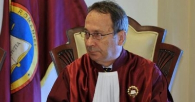 DECIZIE CCR: DNA poate ancheta hotărâri de guvern