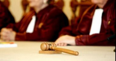 CCR amână discuția în cazul Codului Penal