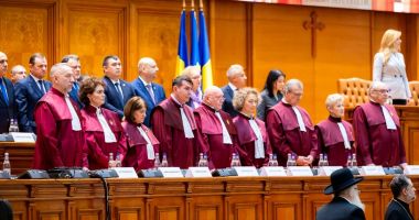 Stire din Actualitate : CCR analizează pe 24 septembrie sesizarea ÎCCJ privind legea care modifică pensiile de serviciu ale magistraților