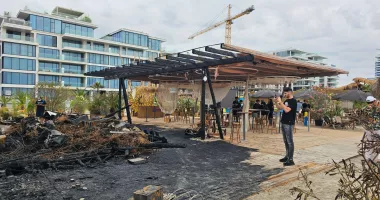 Cum arată terasele din Mamaia Nord după incendiul violent din această dimineață - 4
