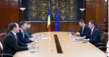 Stire din Economie : Ce a discutat premierul cu șeful Fondului Proprietatea