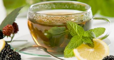 Stire din Sănătate : Ceaiul de mentă, remediu natural pentru problemele digestive