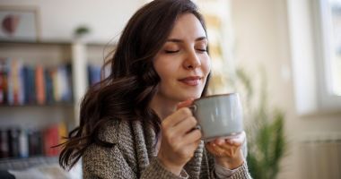 Stire din Sănătate : Ceaiuri care pot ajuta ca perioada menstruației să fie mai ușoară