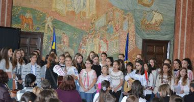 Stire din Cultură-Educație : 1 Decembrie - cea mai importantă zi din istoria românilor