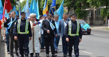 Galerie foto. Cea mai neagră zi din istoria tătarilor, comemorată de UDTTMR, la Constanța - 5
