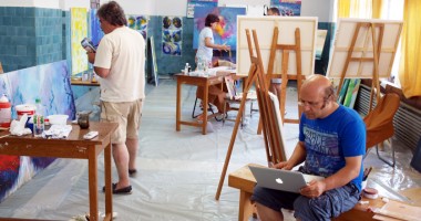 Stire din Cultură-Educație : Ce artiști internaționali vin în tabăra de la Medgidia