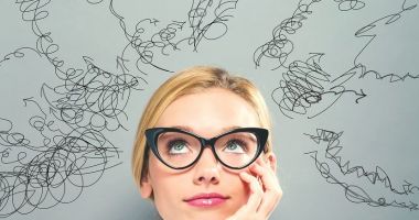 Stire din Sănătate : Ai dificultăți de concentrare și tulburări de memorie? Poți suferi de ceață cerebrală