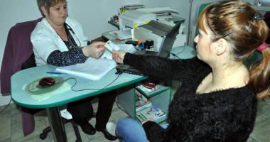 Stire din Sănătate : Ce au de făcut pacienții care refuză cardul de sănătate