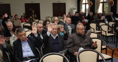 Stire din Politică-Administrație : Ce au discutat consilierii județeni la ședința CJC