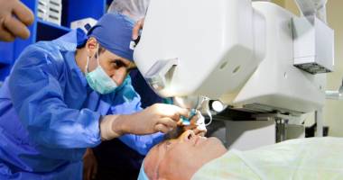 Stire din Sănătate : Ce complicație riscă diabeticii care nu își tratează boala