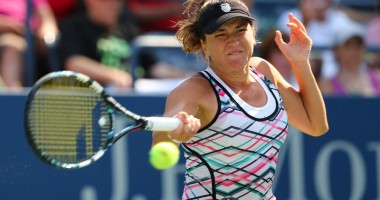 Stire din Sport : Ce fac româncele  la Australian Open