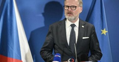 Stire din Actualitate : Cehia: Guvernul Fiala demisionează pentru a deschide calea executivului ce va fi condus de Babis