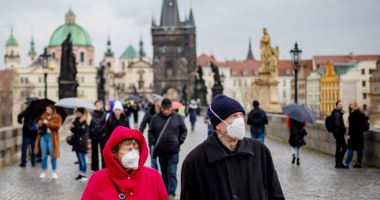 Stire din Actualitate : Cehia reduce drastic numărul de zile de carantină pentru persoanele confirmate cu COVID-19 şi contacţii lor