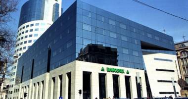 Stire din Economie : Cei ce au jefuit Bancorex-ul nu sunt deranjați de statul român