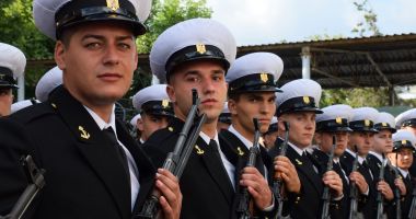 Stire din Eveniment : Cei mai noi militari ai Forțelor Navale depun, astăzi, jurământul militar