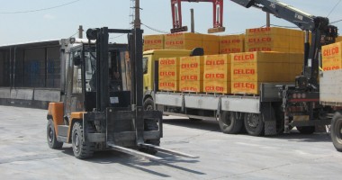 "Celco" a lansat un adeziv de lux  pentru izolarea termică a clădirilor - 5