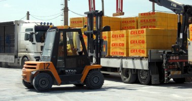 Stire din Economie : Arhitecții vor fi premiați de "Celco"